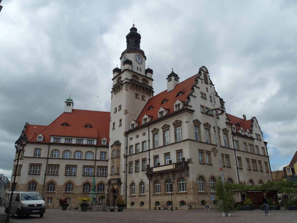 Dbeln am Obermarkt das Rathaus, erbaut 1912; 14.05.2015
