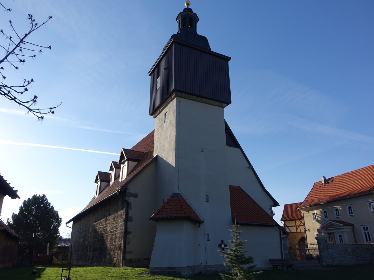 Dornheim, Wehrkirche St. Bartholomus, erbaut im 15. Jahrhundert (18.04.2022)