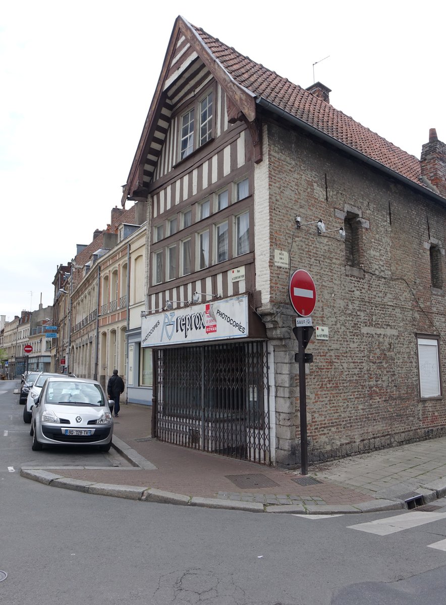 Douai, Huser in der Rue du Clocher St. Pierre (15.05.2016)