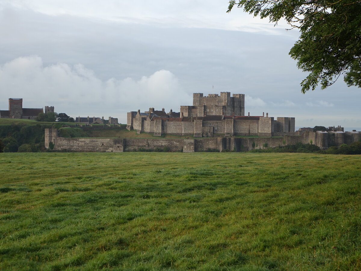 Dover, Castle, erbaut von 1168 bis 1178 durch Heinrich II. (02.09.2023)