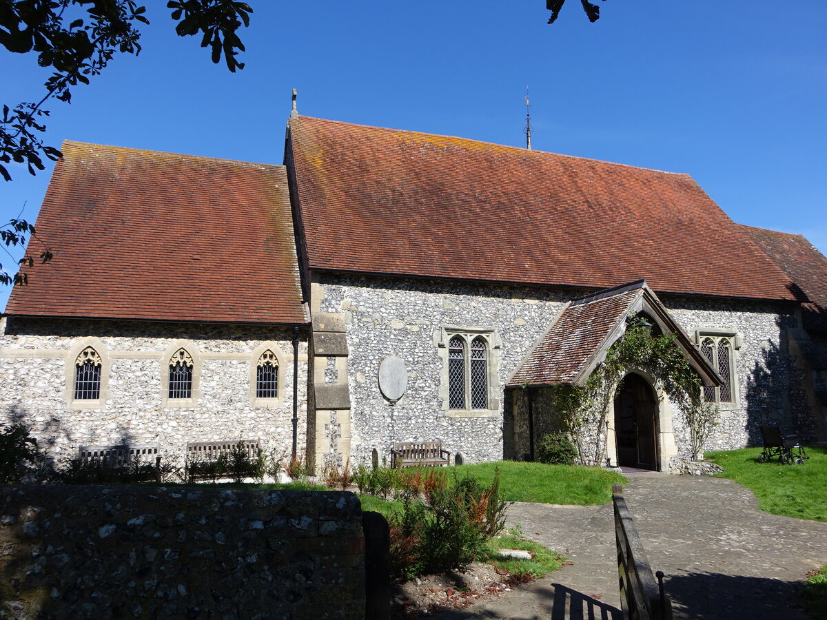 Eastdean, Pfarrkirche St. Mary, erbaut im 11. Jahrhundert (04.09.2023)