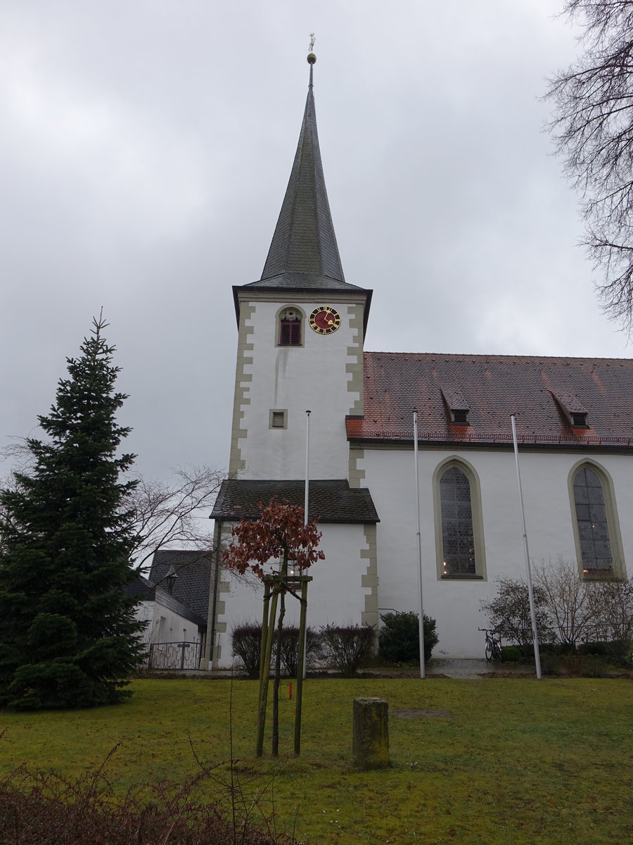 Ebertshausen, kath. St. Margaretha Kirche, nachgotische Chorturmkirche, erbaut 1613 
(25.03.2016)