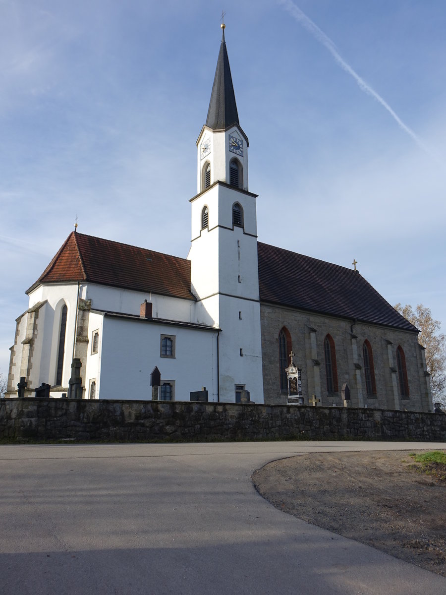 Edenstetten, kath. Pfarrkirche St. Nikolaus, Neugotischer unverputzter Saalbau mit eingezogenem sptgotischem Chor und Nordturm, Chor erbaut 1412, Langhaus von 1861 (04.11.2017)