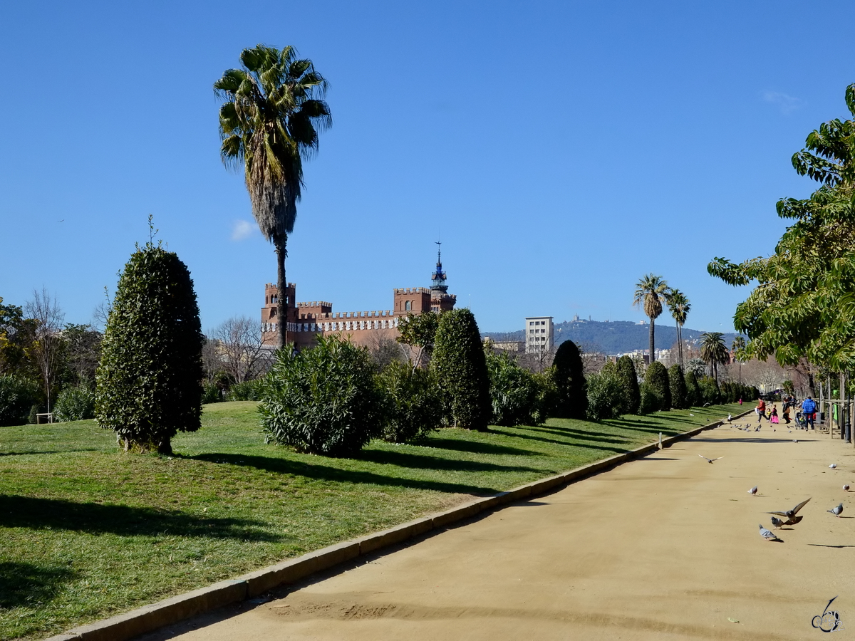 Ein Spaziergang durch Zitadellenpark in Barcelona. (Februar 2013)