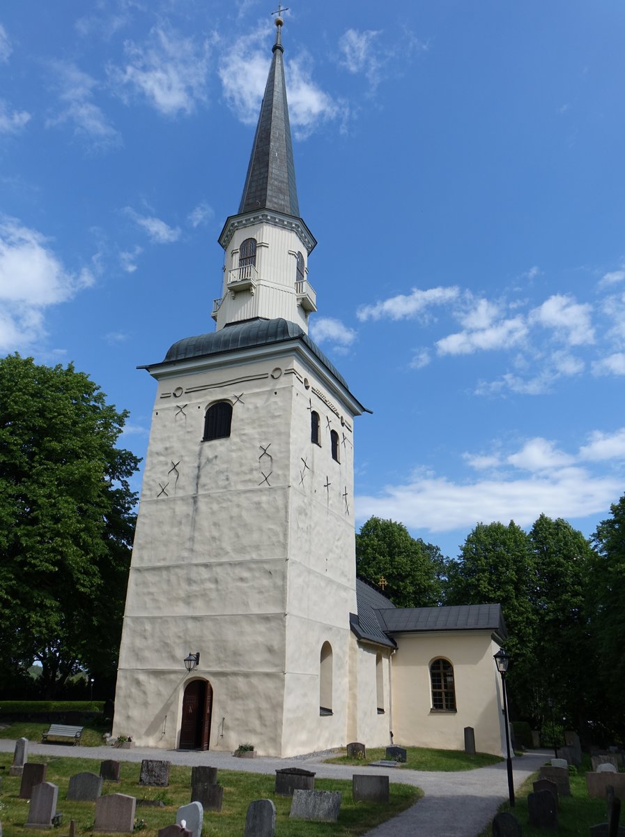 Eker, Ev. Kirche, erbaut im 12. Jahrhundert, Kirchturm 14. Jahrhundert (03.06.2018)