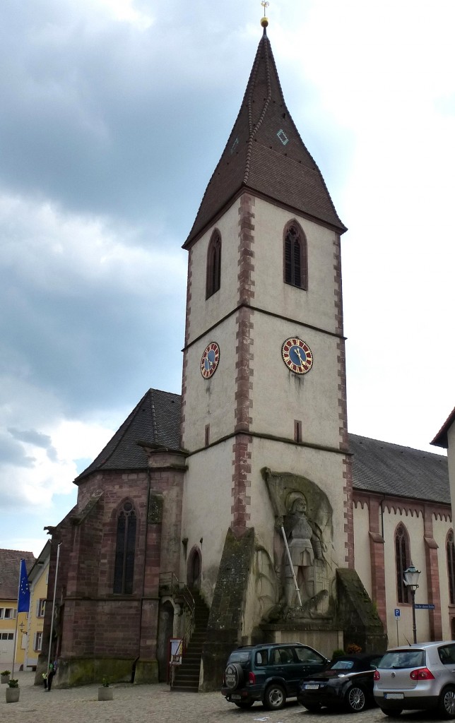 Endingen am Kaiserstuhl, die Wallfahrtskirche St.Martin von 1846, Juni 2013