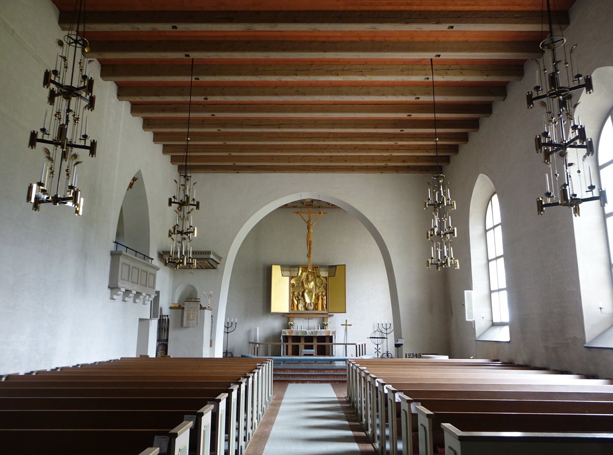 Enviken, Innenraum der neuen Ev. Kirche, Altar von Nils Aron Berge (16.06.2017)