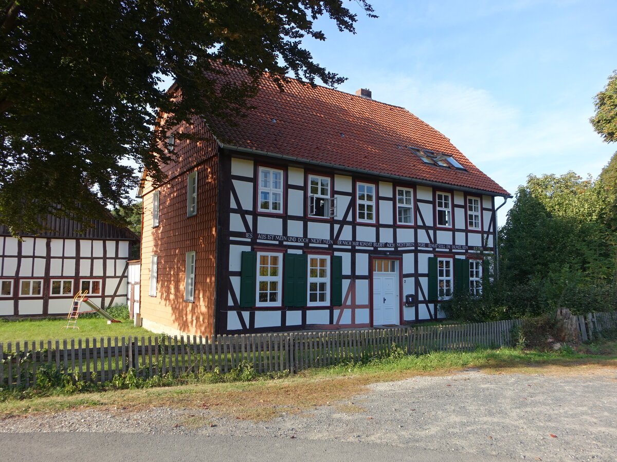 Erbsen, Fachwerkhaus in der Strae Auf dem Kirchberg (28.09.2023)