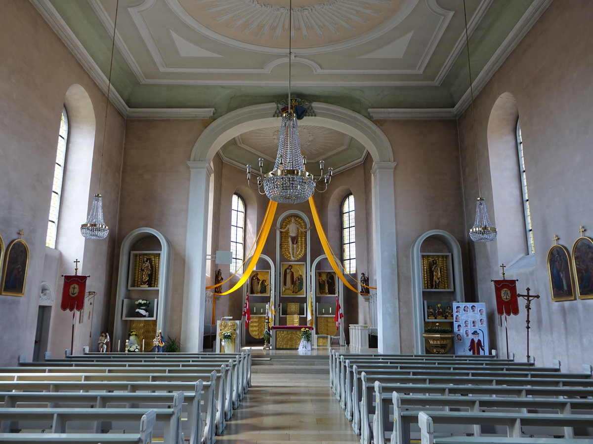 Eleben, Innenraum der kath. Pfarrkirche St. Georg (27.05.2017)