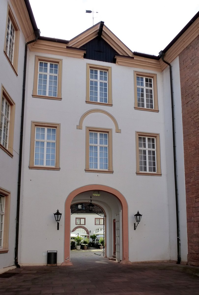 Ettlingen, Torhaus am Schlo, Aug.2015