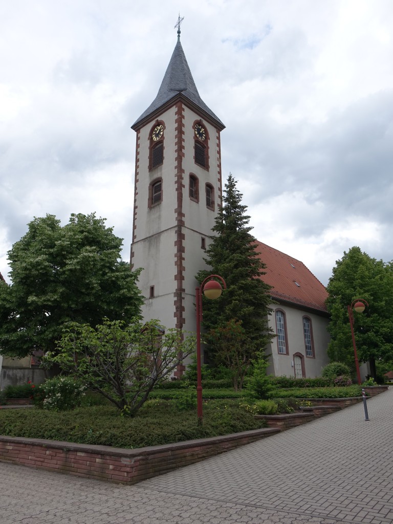 Ev. Kirche von Liedolsheim (30.05.2015)
