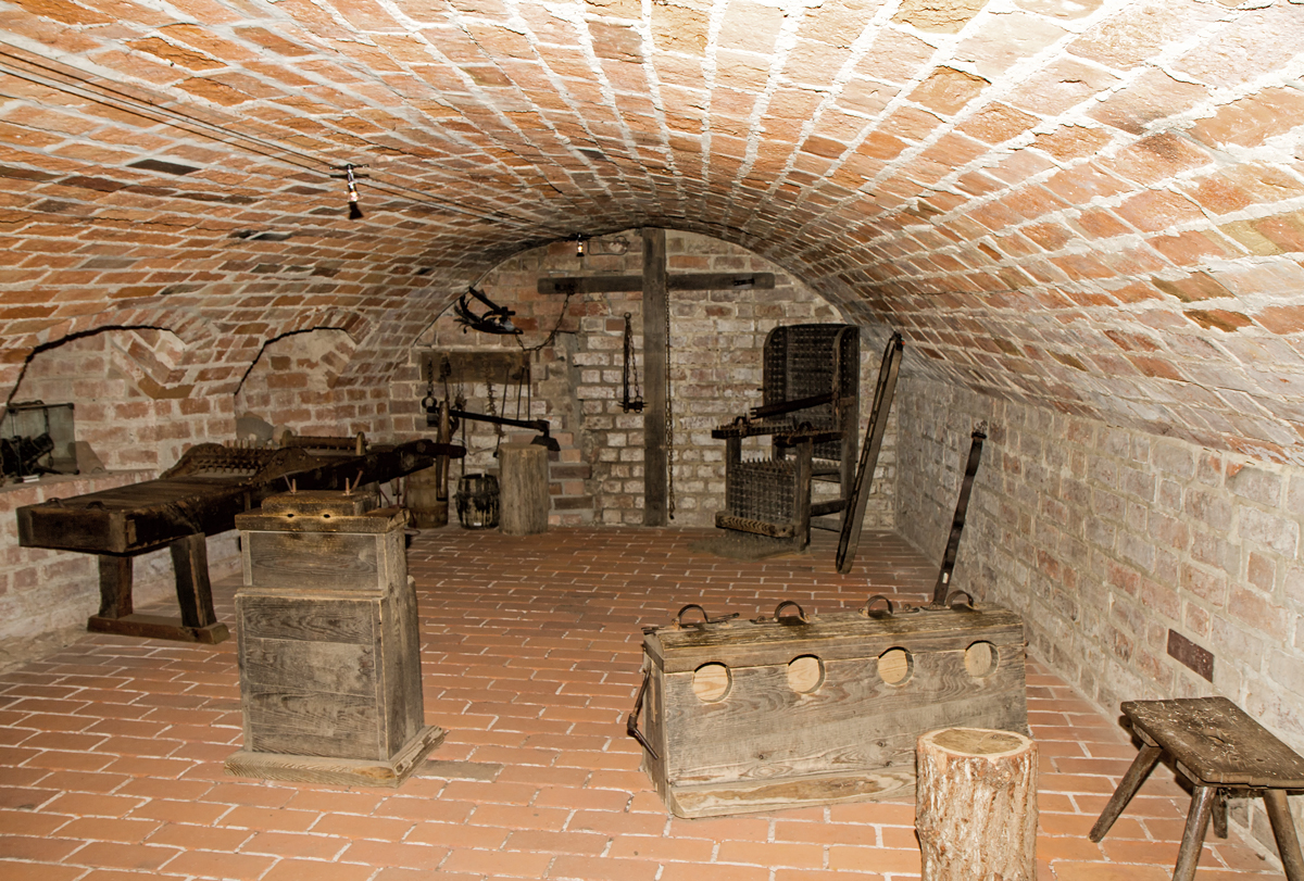 Folterkeller im Museum fr Hexenverfolgung in der Alten Burg Penzlin. - 21.09.2014
