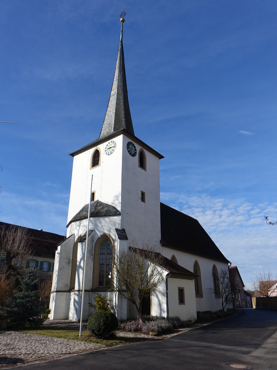 Frhstckheim, Evangelisch-lutherische Pfarrkirche St. Laurentius. Schlichter Saalbau mit polygonalem Chorabschluss, Chorturm 15. Jahrhundert, Langhaus um 1600 (11.03.2018)
