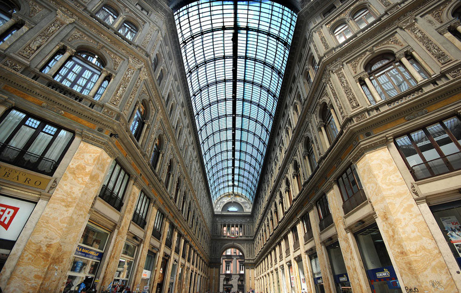 Galleria Umberto I in Neapel / Napoli. Aufnahmedatum: 26. Juli 2011. 