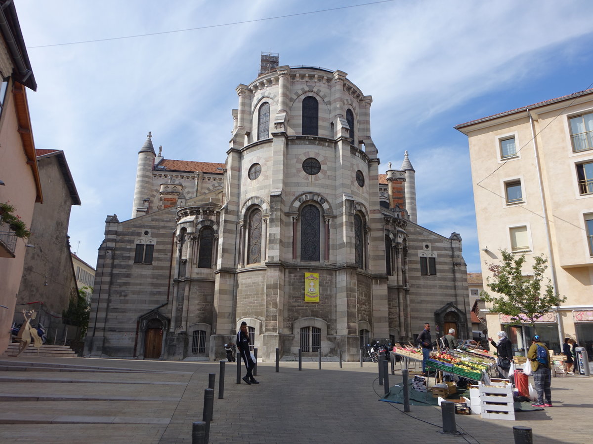 Gap, Kathedrale Notre-Dame-et-Saint-Arnoux, erbaut von 1854 bis 1857 von Architekt Charles Laisn am Place aux Herbes (23.09.2017)