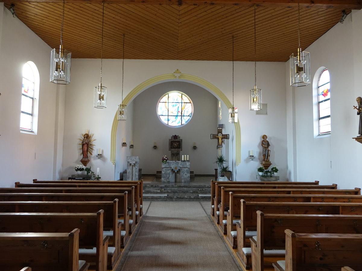 Geschwand, Innenraum der kath. Pfarrkirche Maria Himmelfahrt (13.10.2018)