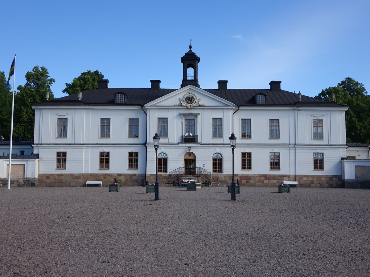 Gimo, Herrenhaus, erbaut 1763 nach Plnen von Jean Eric Rehn, heute Volkshochschule (23.06.2017)