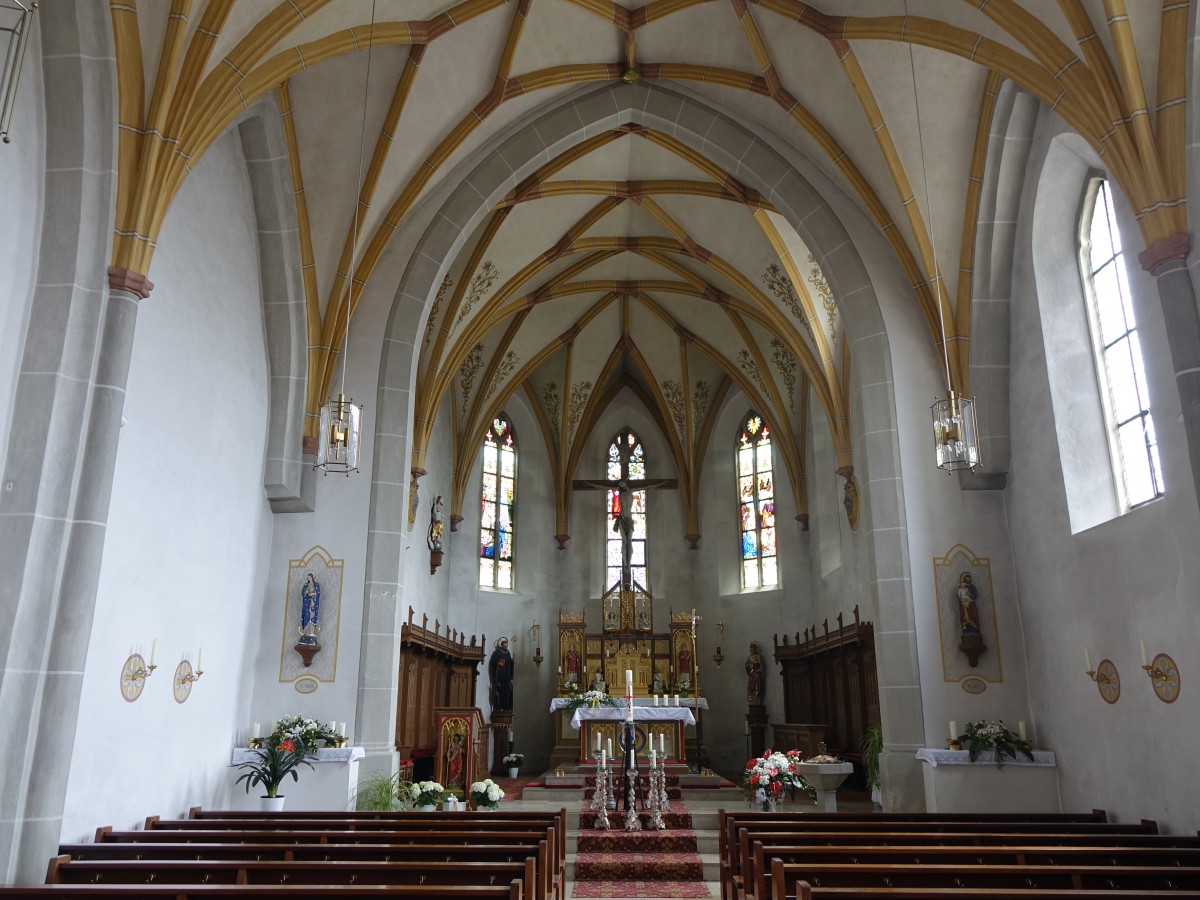 Grattersdorf, Chor der Pfarrkirche St. gidius (25.05.2015)