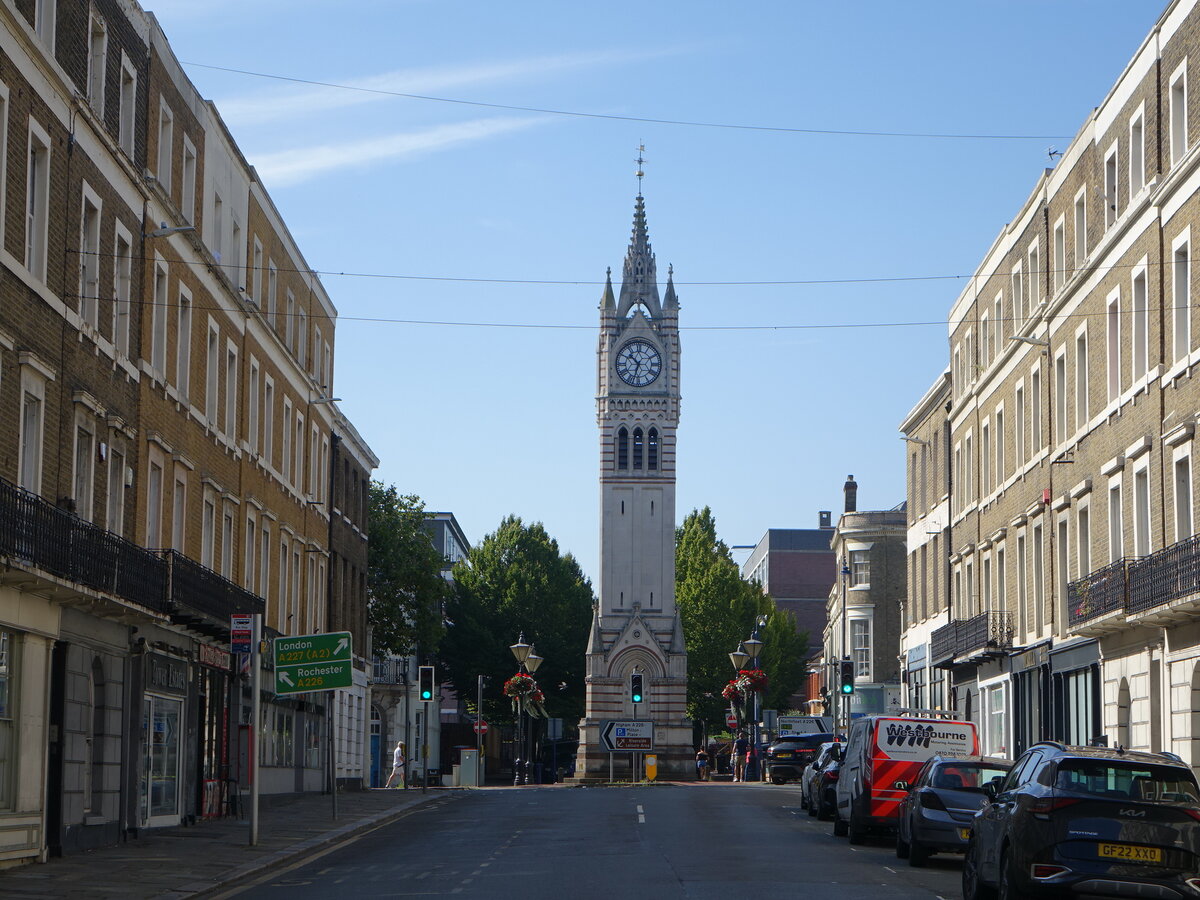 Gravesend, Glock Tower in der Hammer Street, erbaut 1887 (05.09.2023)