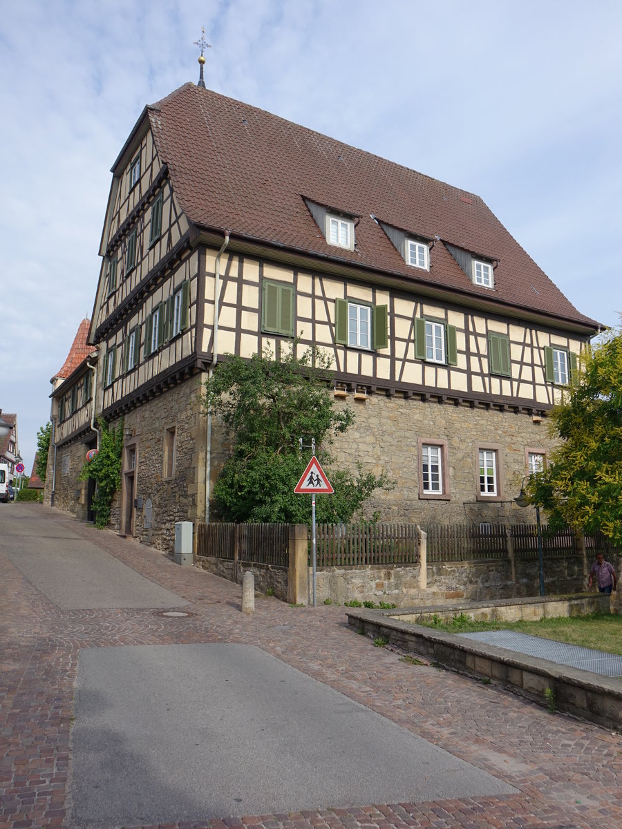 Grosachsenheim, ehem. Vogtei, heute Pfarrhaus, erbaut 1493 (24.06.2018)