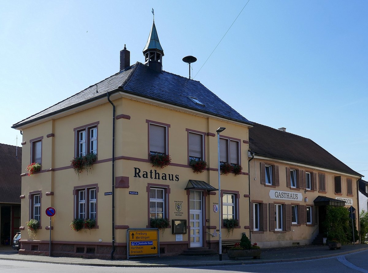 Gndlingen, das Rathaus der Gemeinde in der Rheinebene, Juli 2018