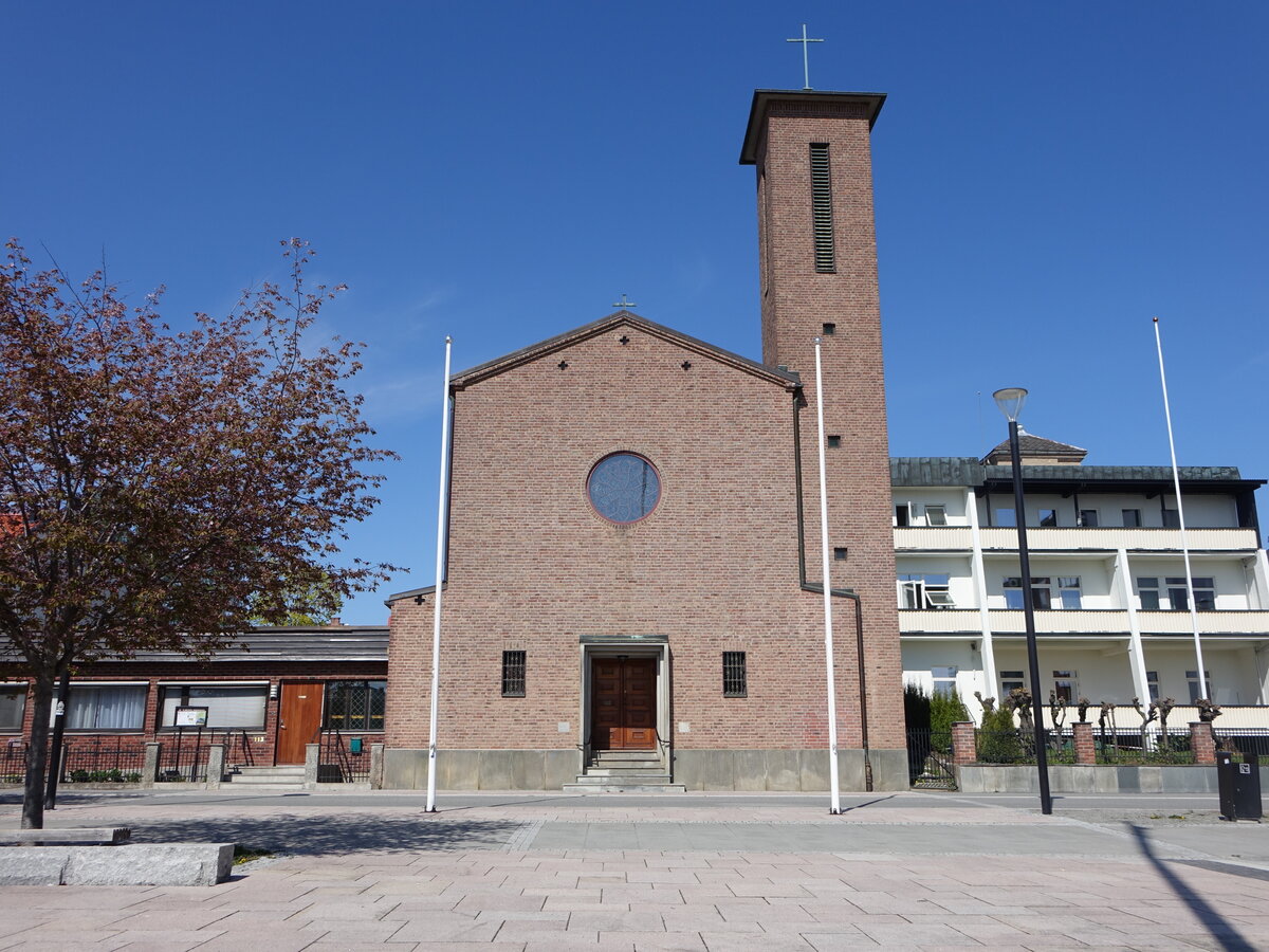 Hamar, katholische St. Torfinn Kirche in der Torggata Strae, erbaut 1924 (22.05.2023)