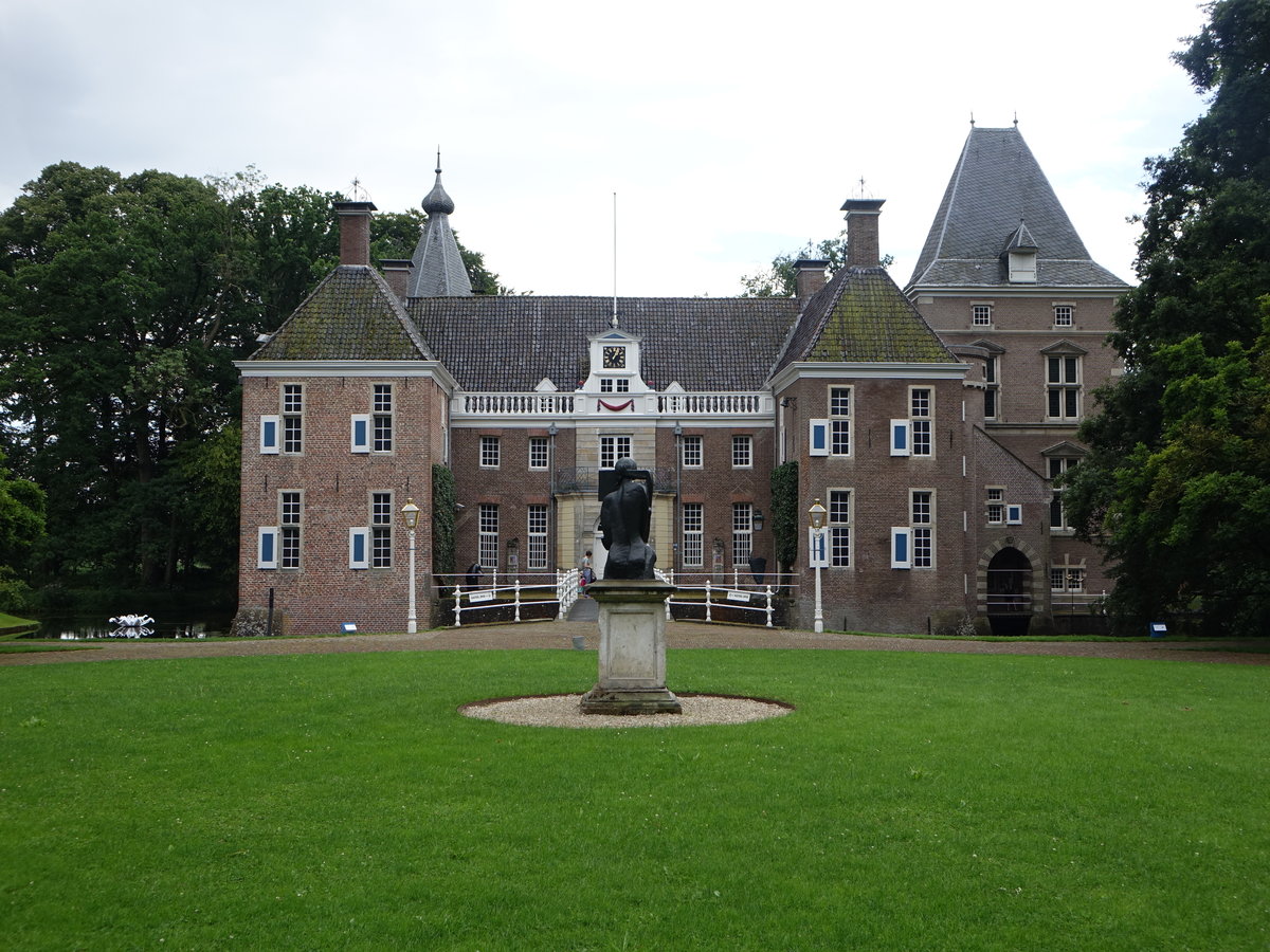 Heino, Landgut Het Nijenhuis, erbaut im 17. Jahrhundert (23.07.2017)