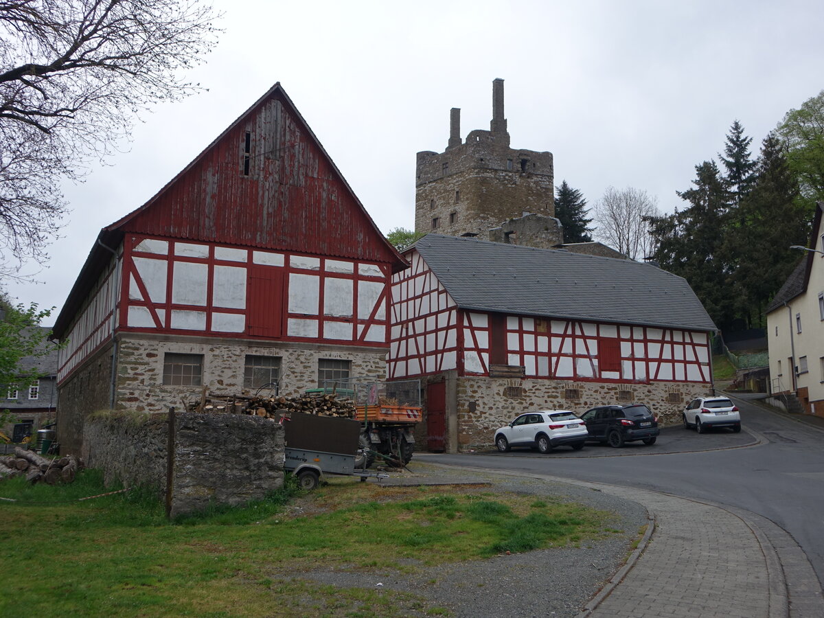 Hermannstein, Wohnturm der Burg, erbaut von 1373 bis 1379 (30.04.2022)