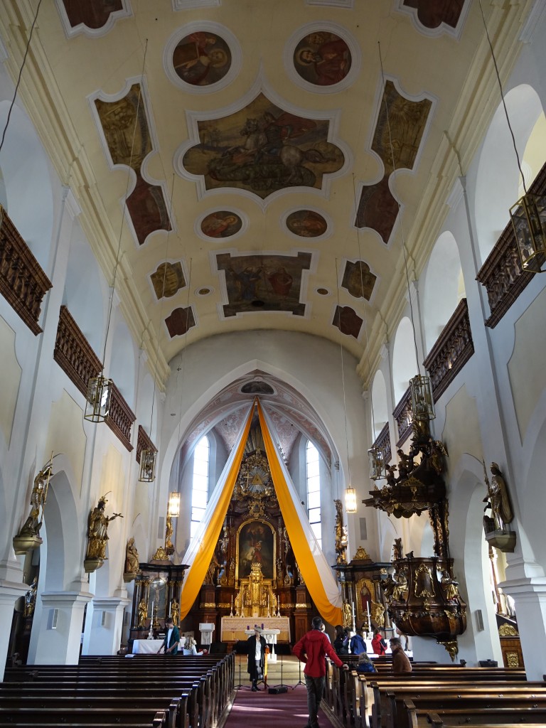 Hchstadt a. d. Aisch, Langschiff der St. Georg Kirche, Ausstattung von Anselm Franz 
Ritter zu Groenesteyn (08.03.2015)
