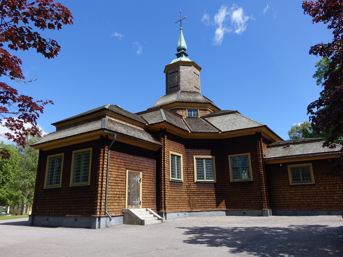 Holzkirche von Laxa bei Askersund mit Deckengemlden von 1688 (16.06.2015)