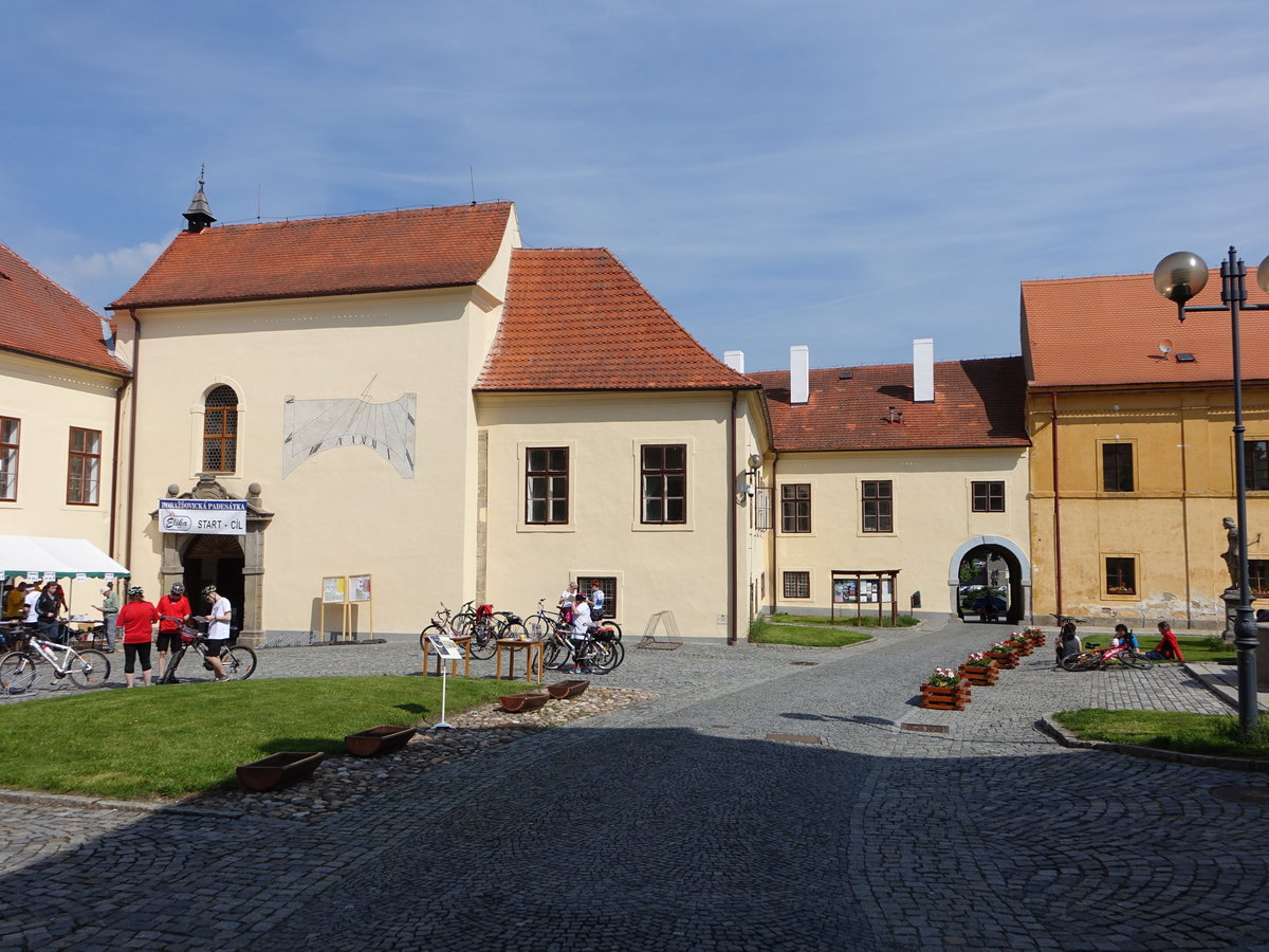 Horazdovice, Schlohof, erbaut ab dem 15. Jahrhundert, heute Stadtmuseum (25.05.2019)