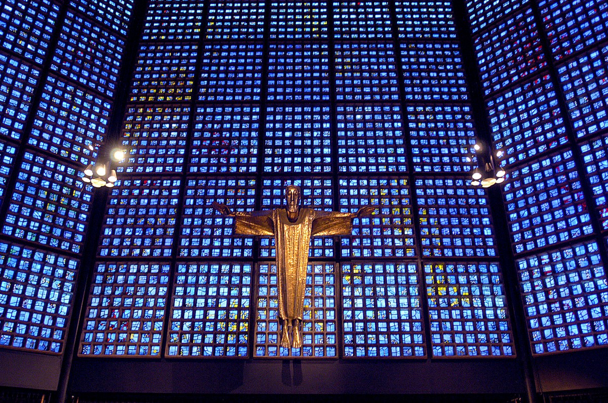 In der Neuen Kirche an Kaiser-Wilhelm-Gedchntskirche in Berlin. Aufnahme: April 2007.