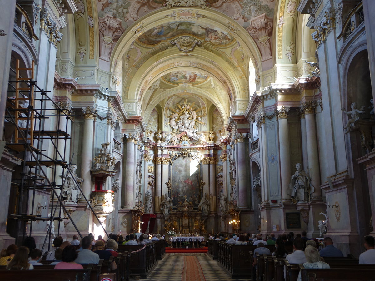 Jasov / Jassau, barocker Innenraum der Klosterkirche, erbaut von Franz Anton Pilgram  (30.08.2020)