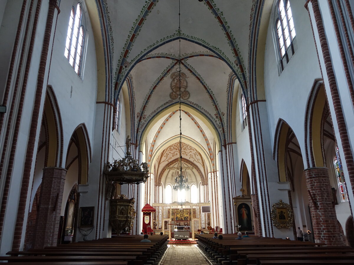 Kamien Pomorski / Cammin, gotischer Innenraum der Kathedrale St. Johannes, sptgotischer Hochaltar aus dem 15. Jahrhundert (01.08.2021)


