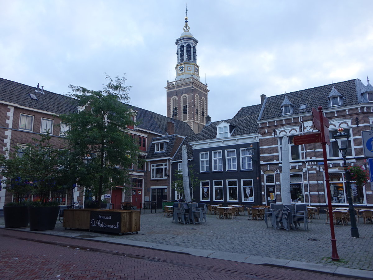 Kampen, Stadtturm Nieuwe Toren am Botermarkt, erbaut von 1648 bis 1664 (24.07.2017)