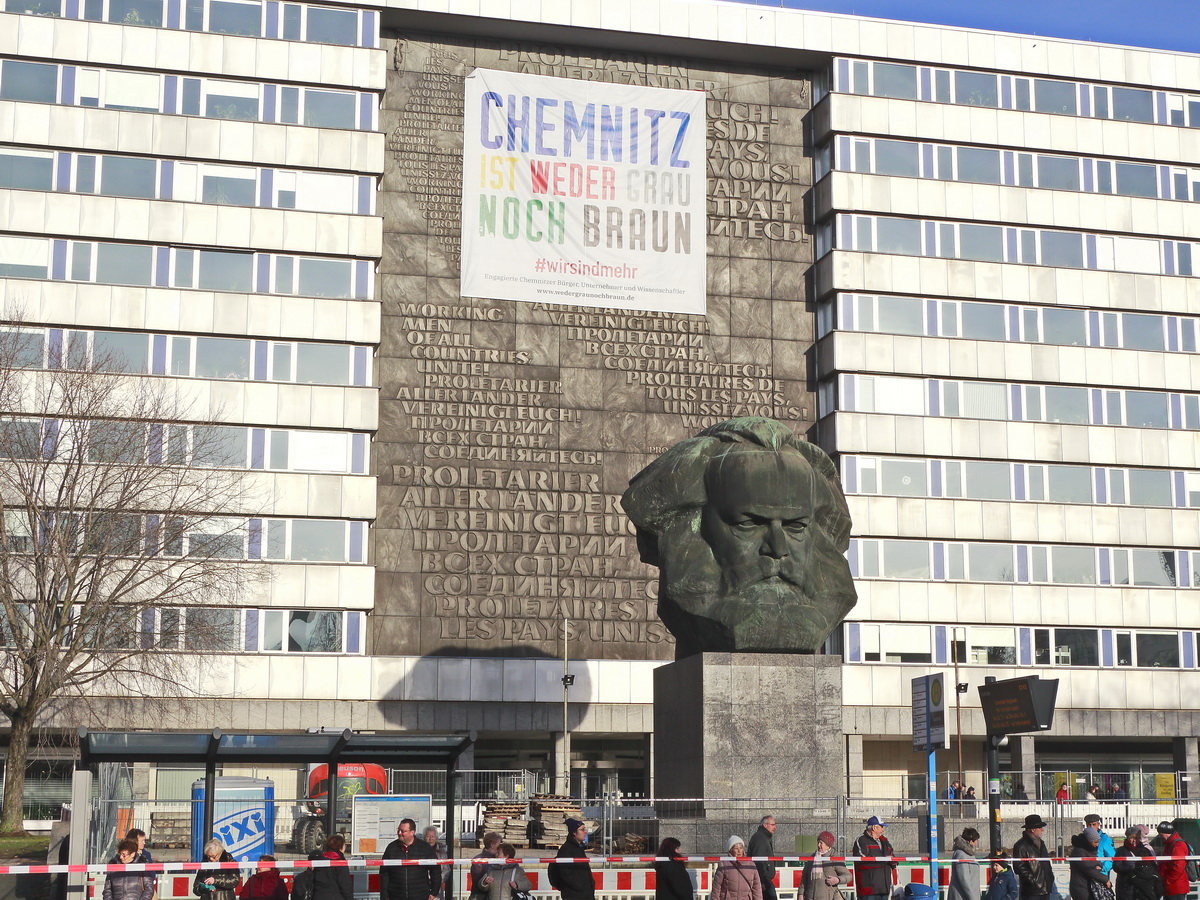 Karl Marx Bste im Zentrum von Chemnitz am 01. Dezember 2018.