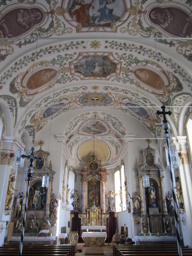 Kirchdorf an der Amper, Innenraum der St. Martin Kirche (14.03.2014)