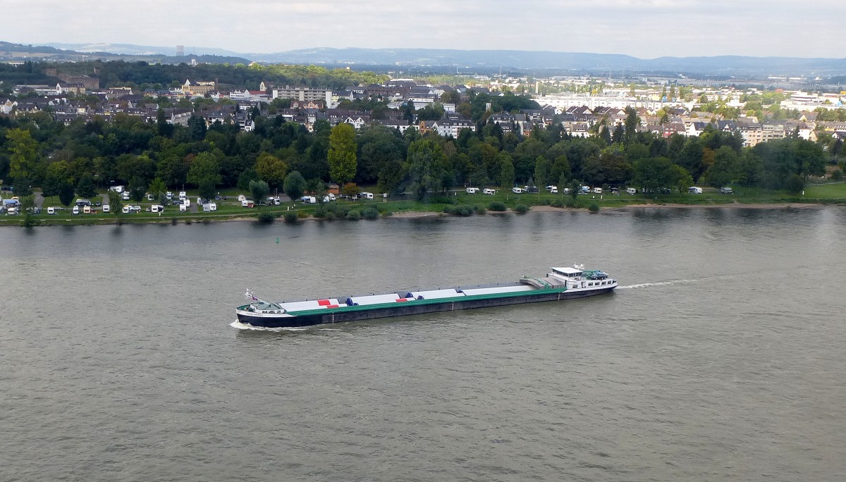 Koblenz, Blick aus der Seilbahngondel hoch ber dem Rhein auf die nrdlichen Stadtteile von Koblenz, Sept.2014