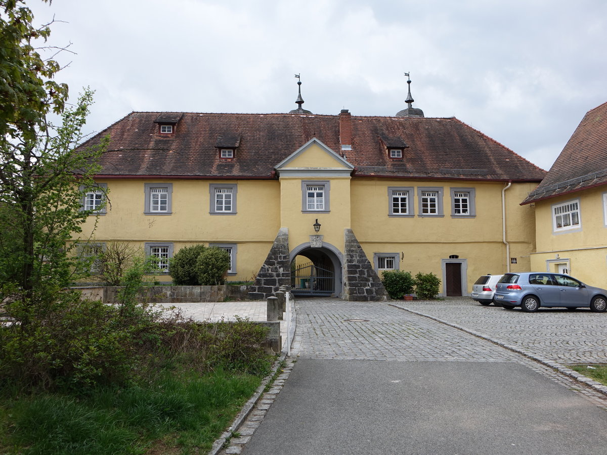 Kps, neues Schloss, erbaut im 18. Jahrhundert (16.04.2017)