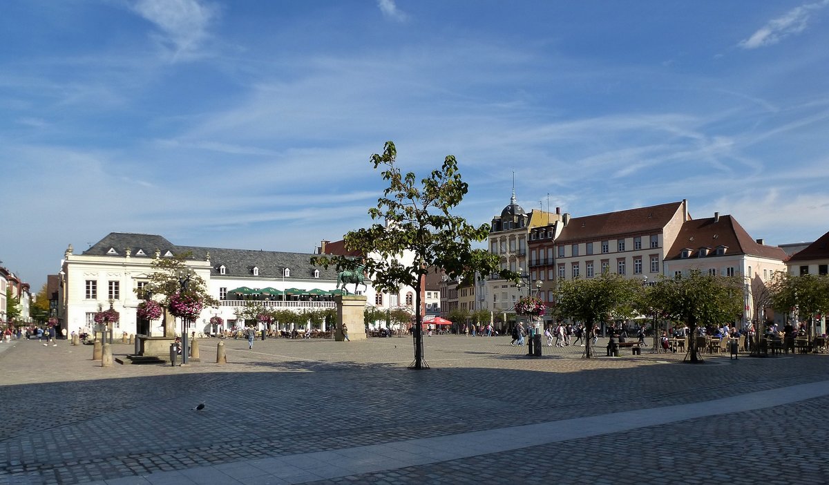 Landau, Blick ber den Marktplatz, Sept.2017