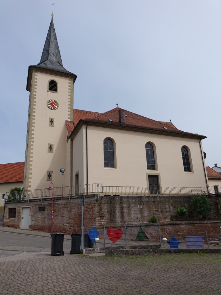 Landshausen, Kath. St. Martin Kirche, erbaut 1751 (31.05.2015)