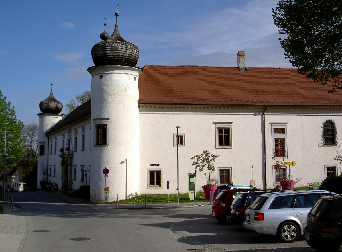 Langenlois, Schloss Schiltern, erbaut im 12. Jahrhundert (20.04.2014)