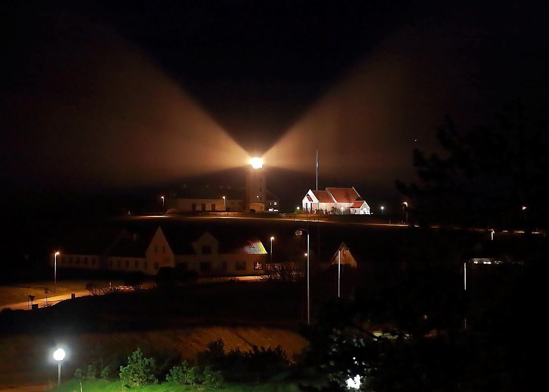 Leuchturm im nordjtlndischen Hanstholm, aufgenommen in der Nacht vom 17. auf den 18.04.2014.