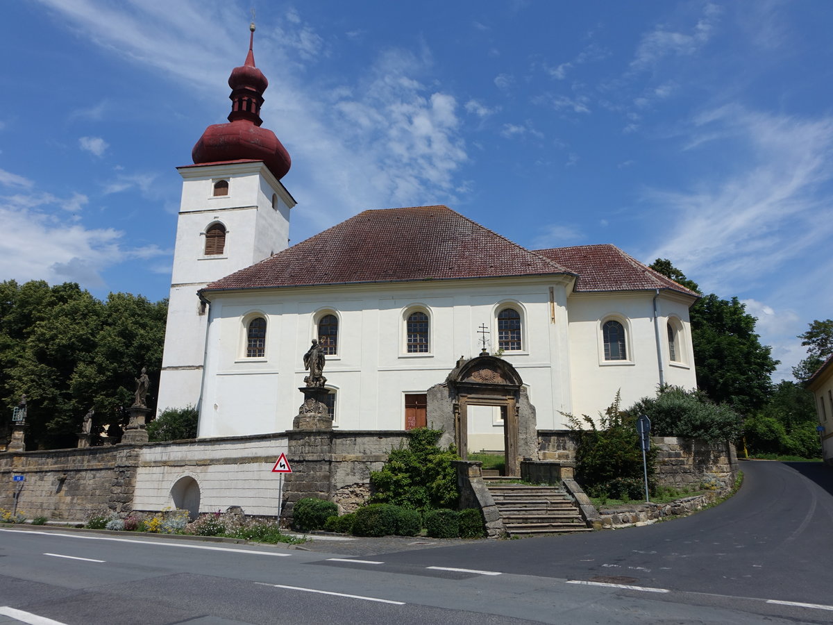 Libesice / Liebeschitz, kath. Pfarrkirche Maria Himmelfahrt, erbaut von 1813 bis 1816 (28.06.2020)