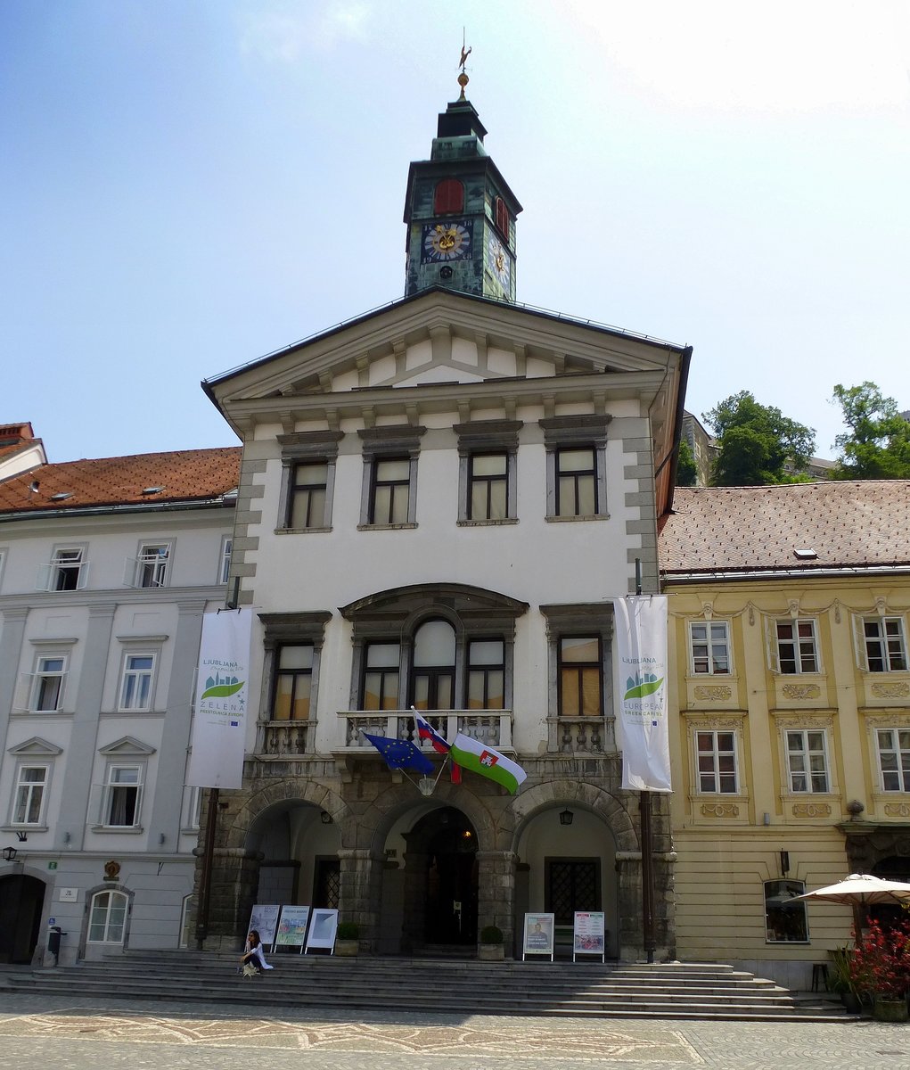 Ljubljana (Laibach), das Rathaus der slowenischen Hauptstadt, 1484 erstmals erwhnt, 1717-19 im Barockstil umgebaut, Juni 2016