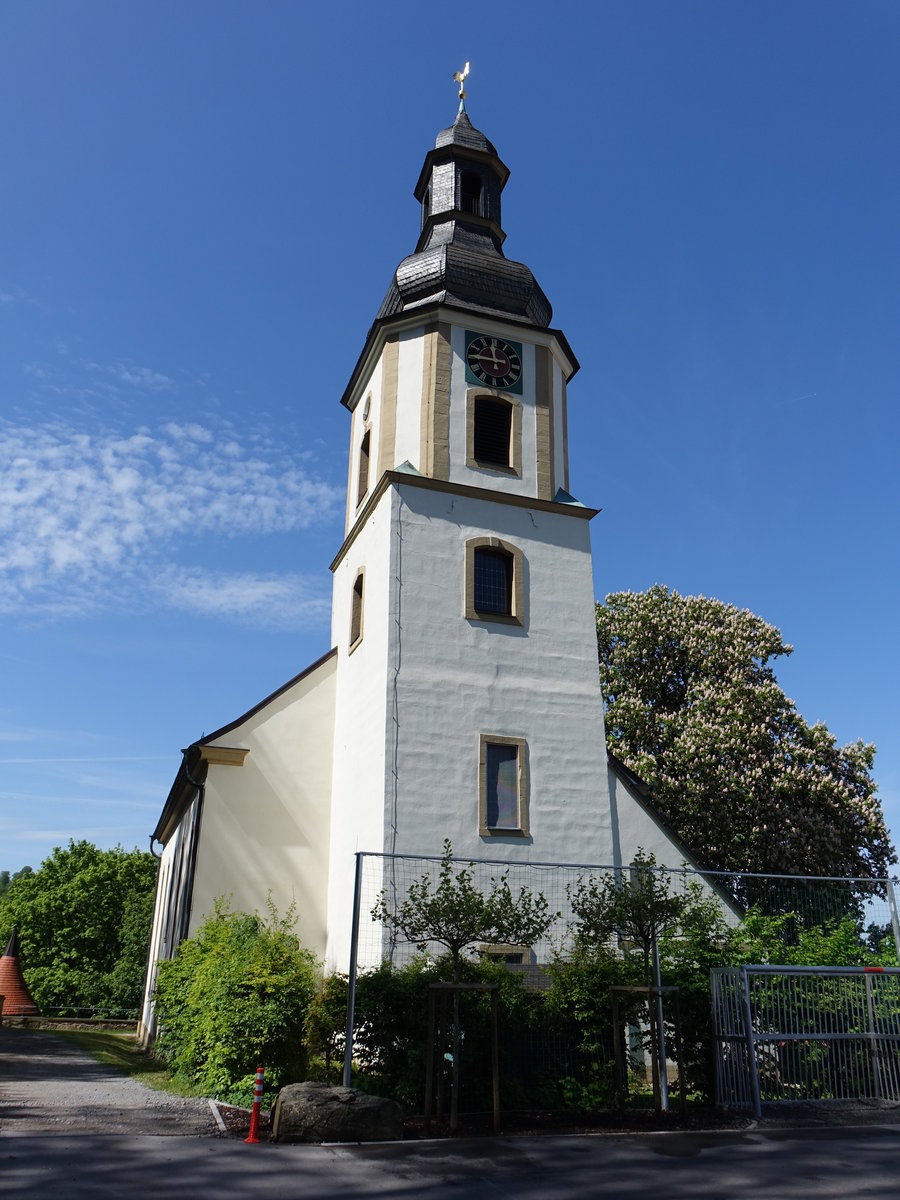 Lwenstein, evangelische Stadtkirche, erbaut von 1760 bis 1763 im Barockstil (29.04.2018)