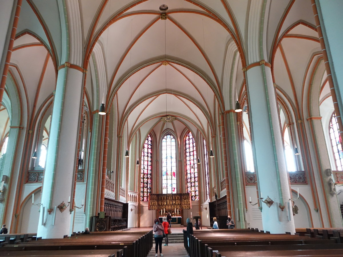Lneburg, gotischer Innenraum der Ev. St. Johannis Kirche (26.09.2020)