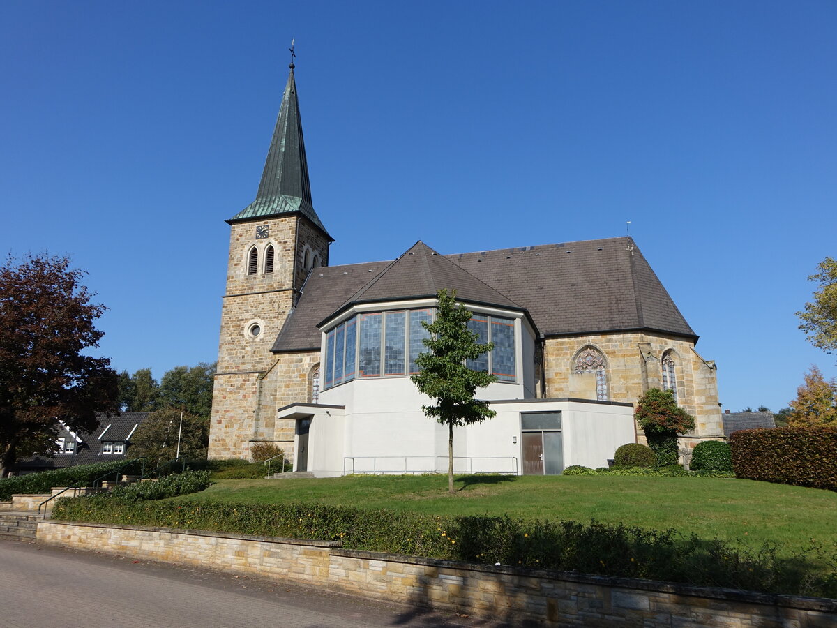 Lnne, kath. Pfarrkirche St. Vitus, erbaut 1523 (10.10.2021)