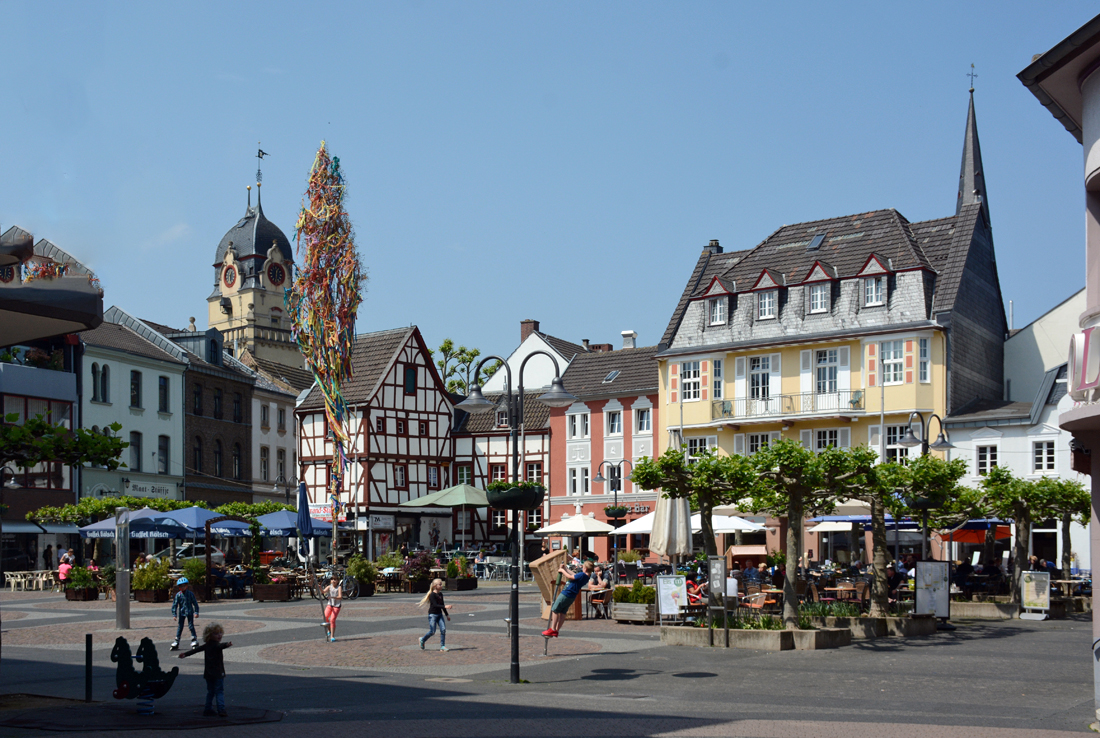 Er sucht sie euskirchen