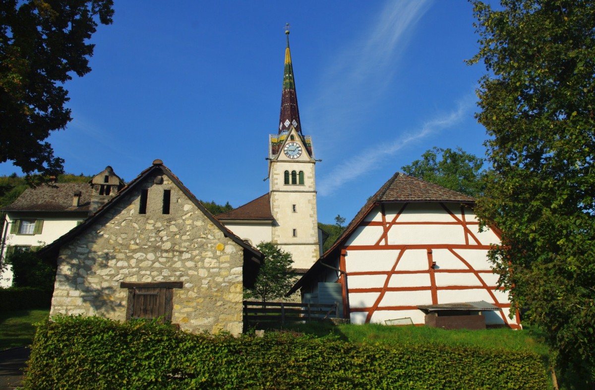Merishausen, Ref. Kirche und Pfarrhaus mit Nebengebude (11.09.2011)